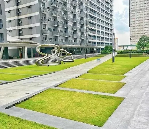 Apartahotel Fame Residences Staycation
