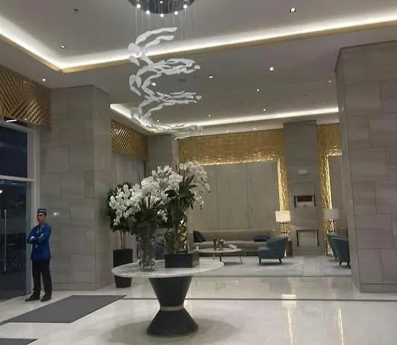 Apartahotel Fame Residences Staycation